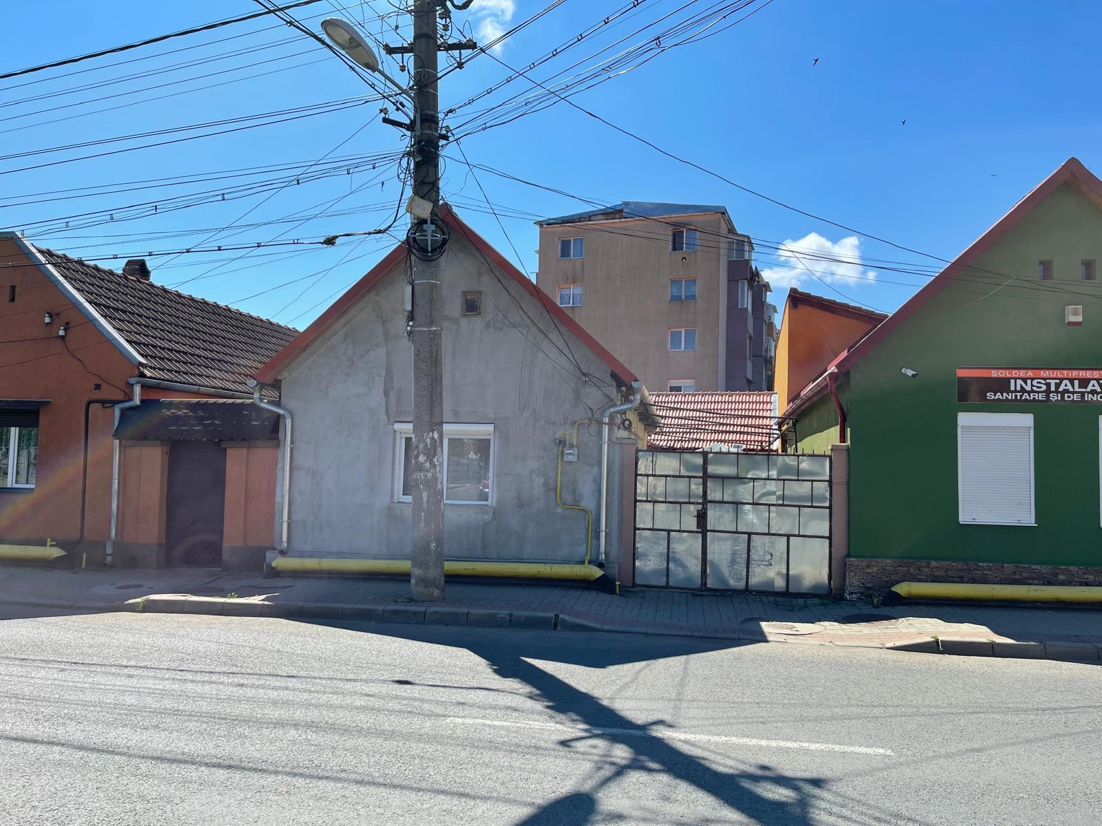 Casa de vanzare
