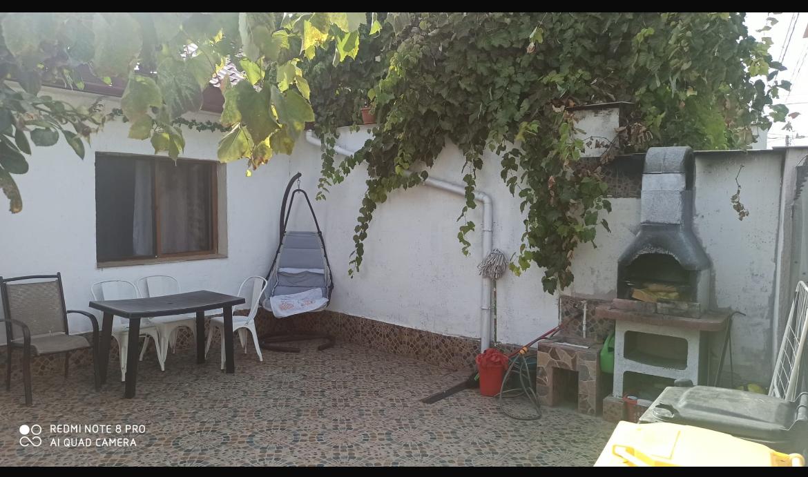 Casă de vânzare