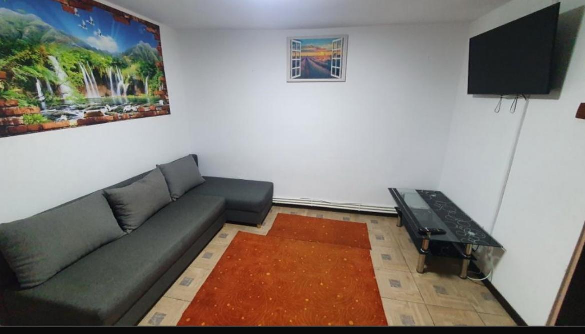 Casă de vânzare