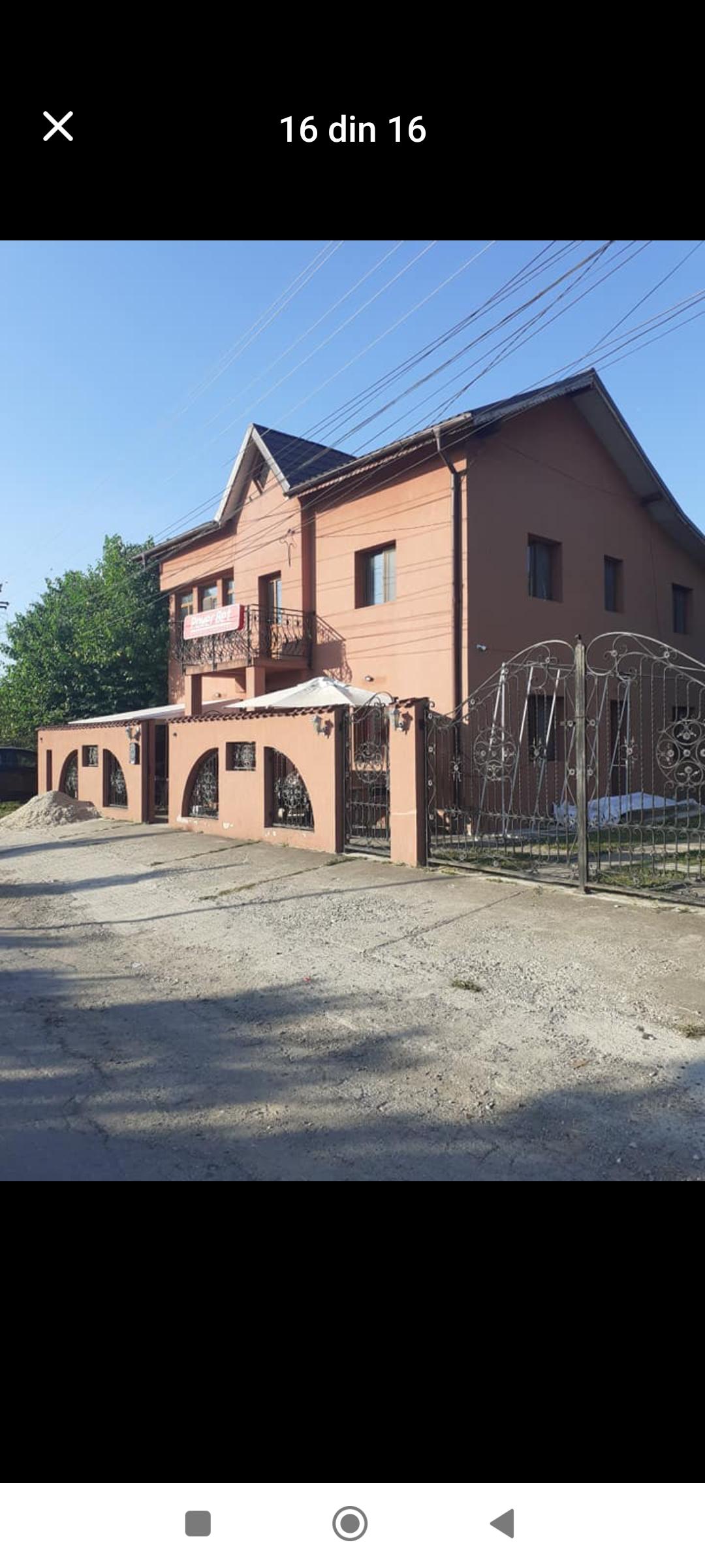Casă de vânzare