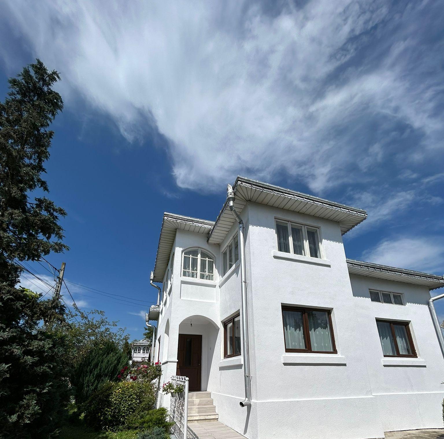 Casă de vânzare 🏠
