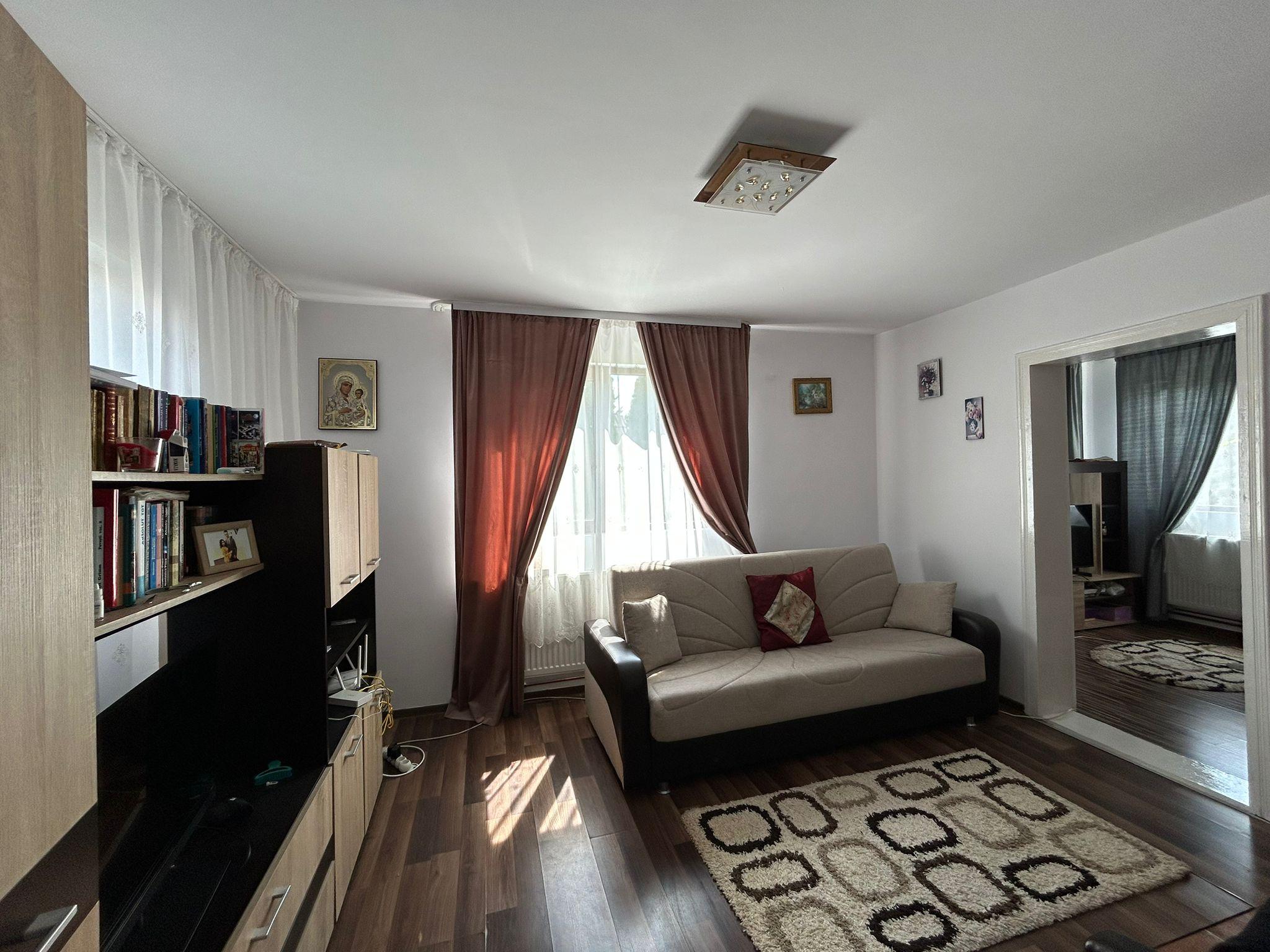 Casă de vânzare 🏠