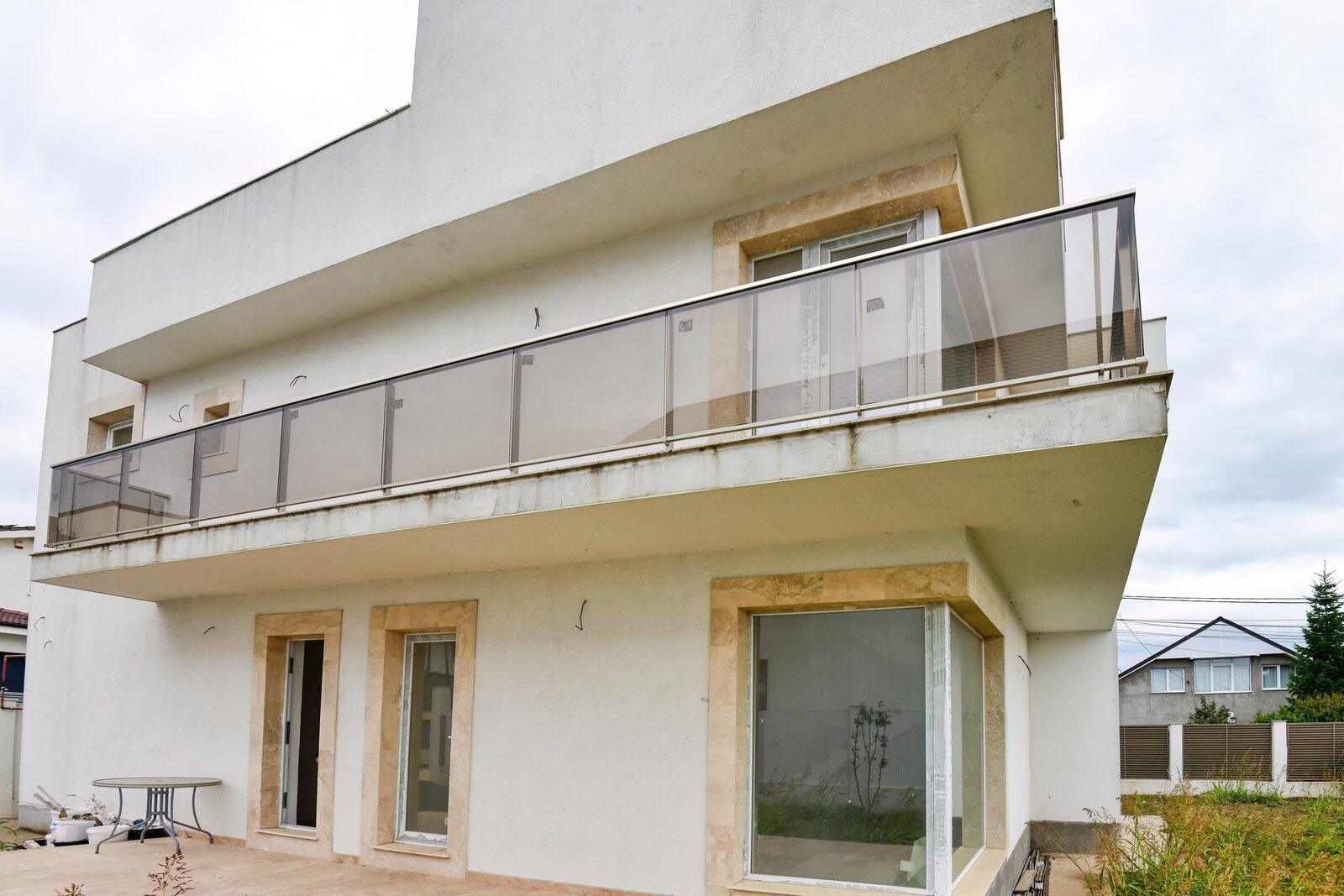casa de vanzare