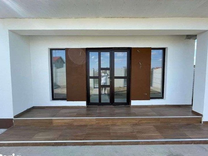 Casa de vânzare 77000£
