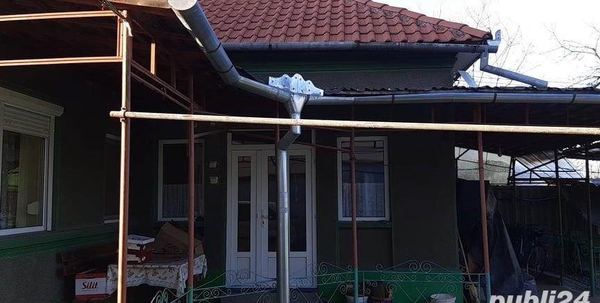Casa de vanzare- Chisineu-Cris- 85 000 EURO negociabil
