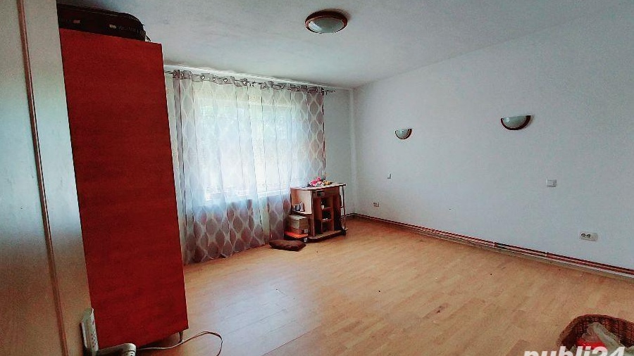 Casa de vanzare Cocorastii Colț