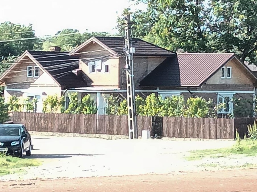 Casa de vanzare, com. Tinosu, PH