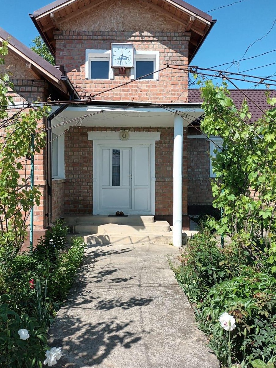 Casa de vanzare, com. Tinosu, PH