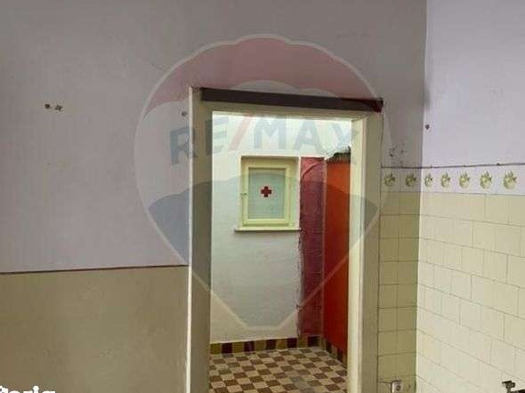 Casa de vanzare cu pivnita si pod mansardabil in Sibiu Resita