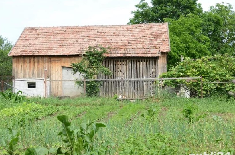 Casa de vanzare in AGHIRESU