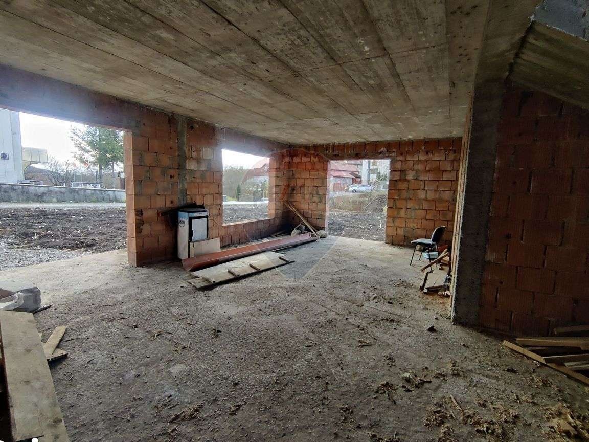 Casa de vanzare in Salicea!