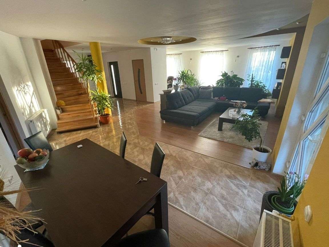 Casa de vânzare în Satu Nou de Jos