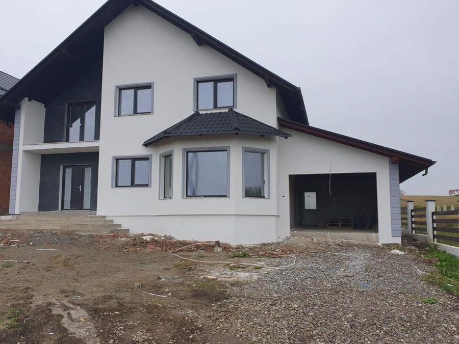 Casa de vânzare în sf Ilie