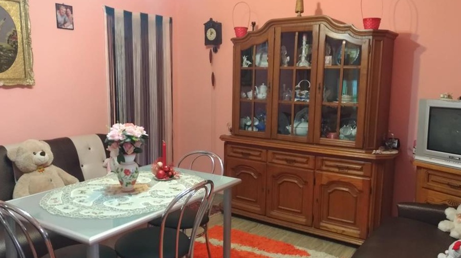 Casa de vanzare in zona turistica Vadu Crișului