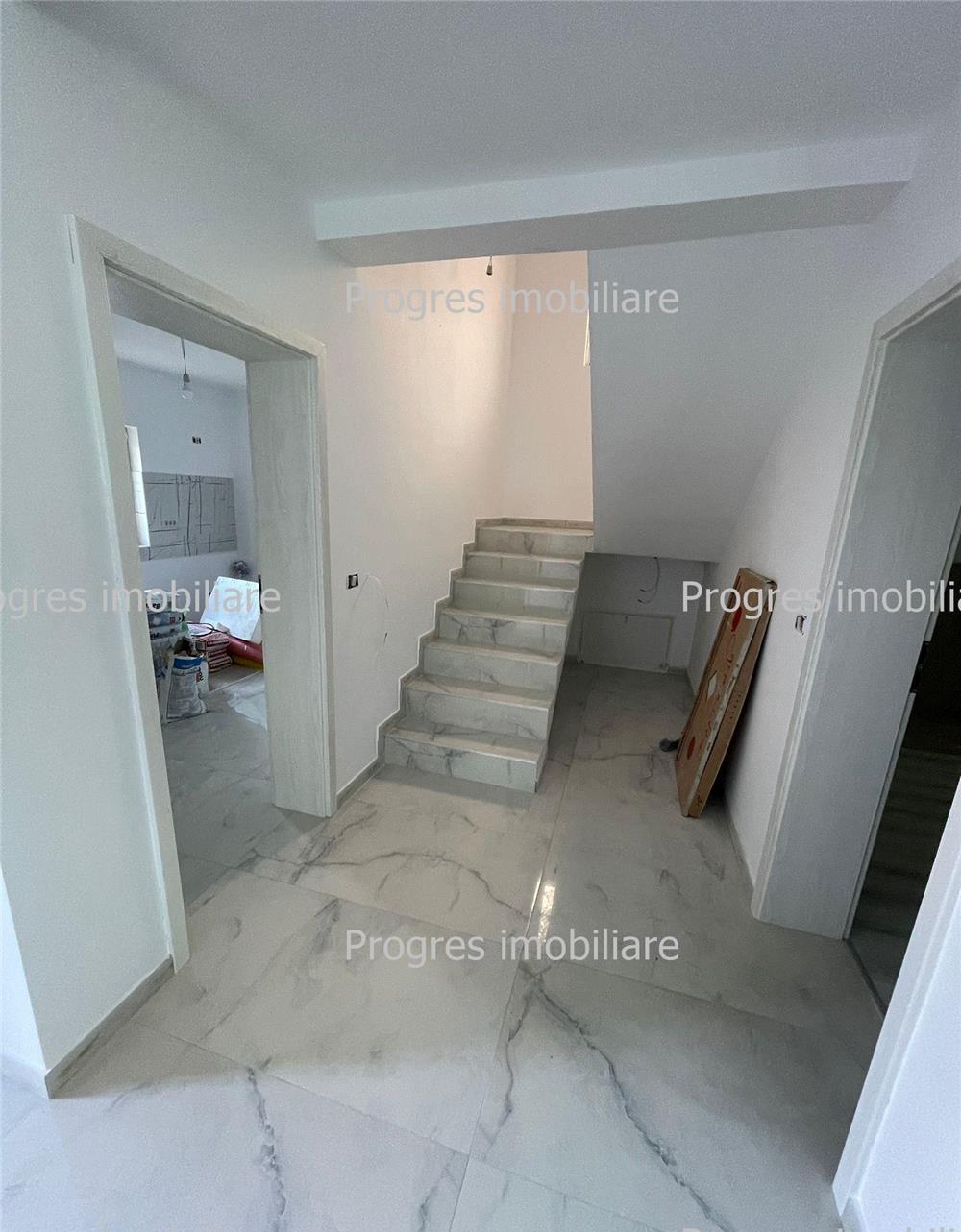 Casa de vanzare individuala