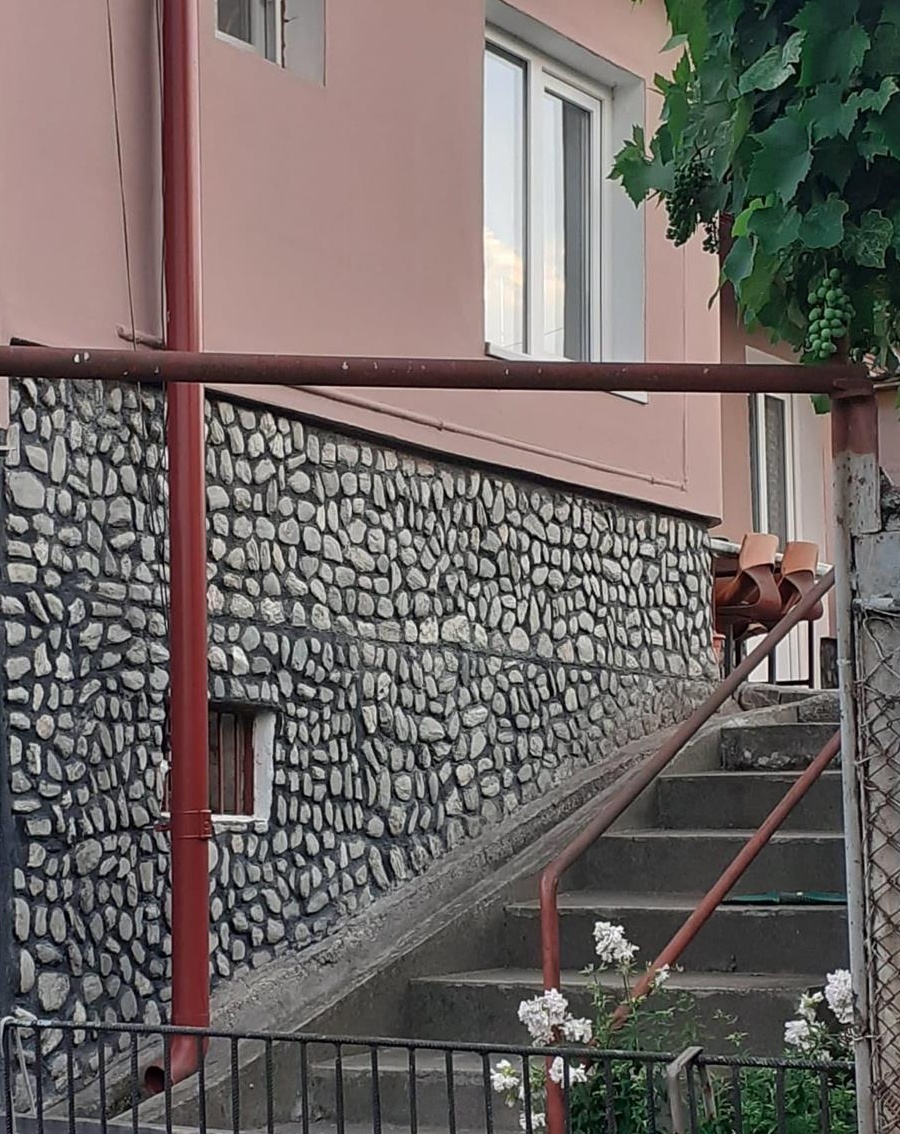 casa de vanzare individuala cu gradina  in zona centrala