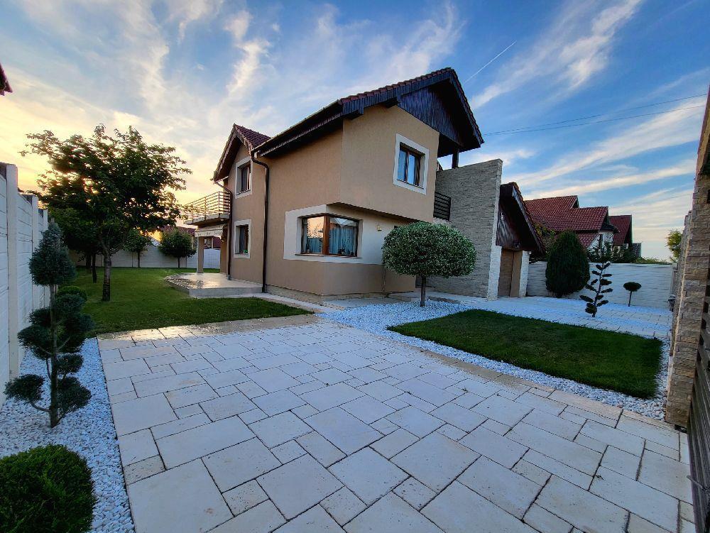 Casă de vânzare la întrare în Santandrei (zona Profi)