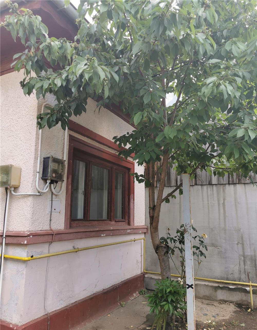 Casa de vanzare la pret de apartament - Ploiesti Central