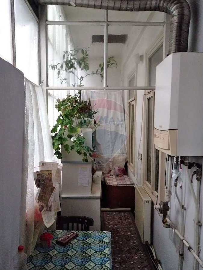 Casă de vânzare pe str. Ioniță Sandu Strudza, 133.000 euro, negociabil