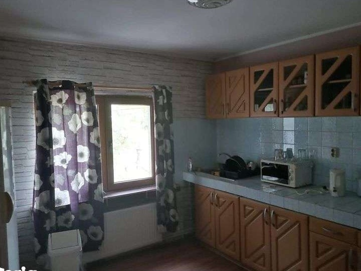 Casa de vânzare sat Baltesti