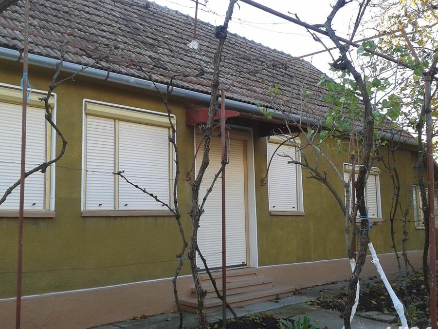 Casă de vânzare / schimb
