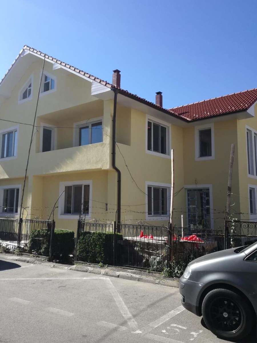 Casa de vanzare situata central