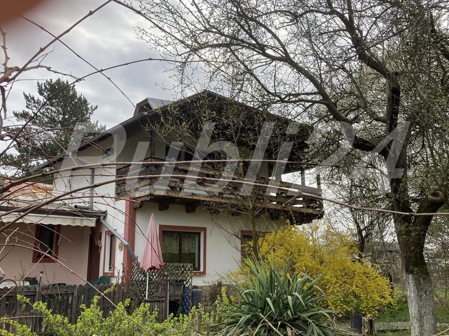 Casa de vanzare zona deosebita aproape de Valenii de Munte