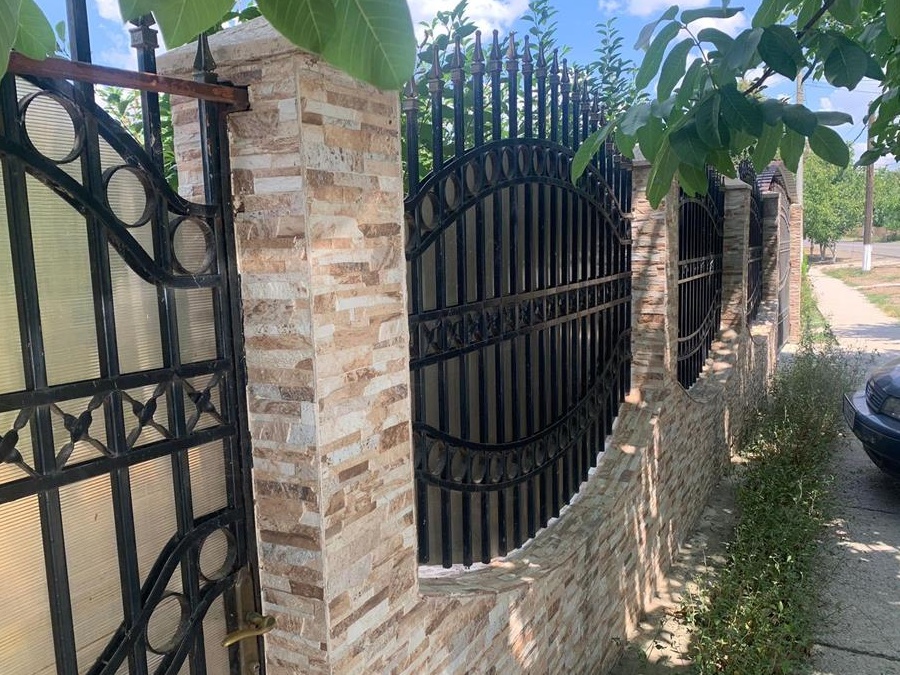 Casa in comuna Unirea, judetul Calarasi.