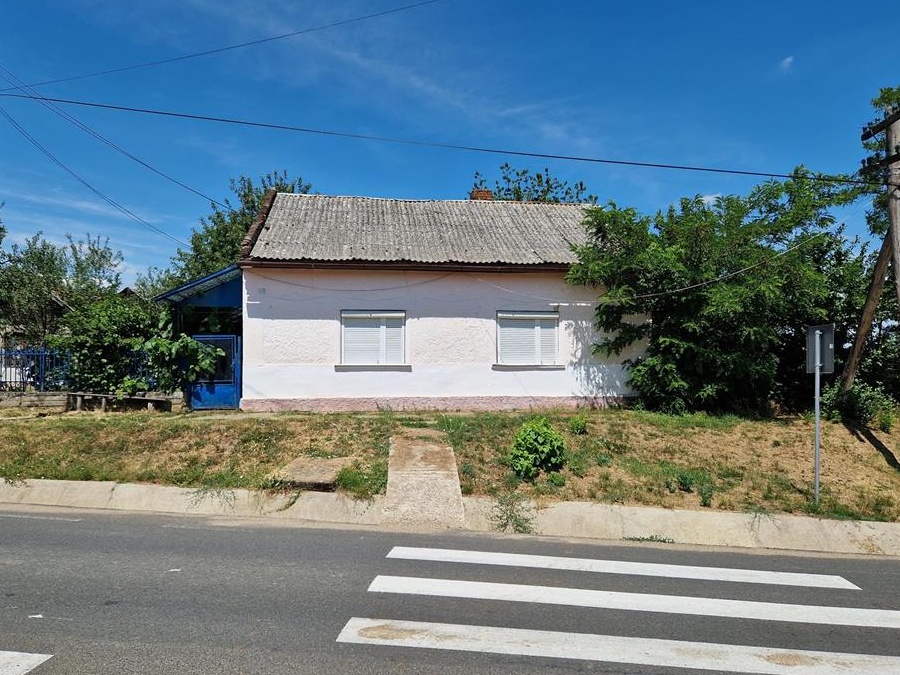 Casă în Dindesti, jud. Satu Mare