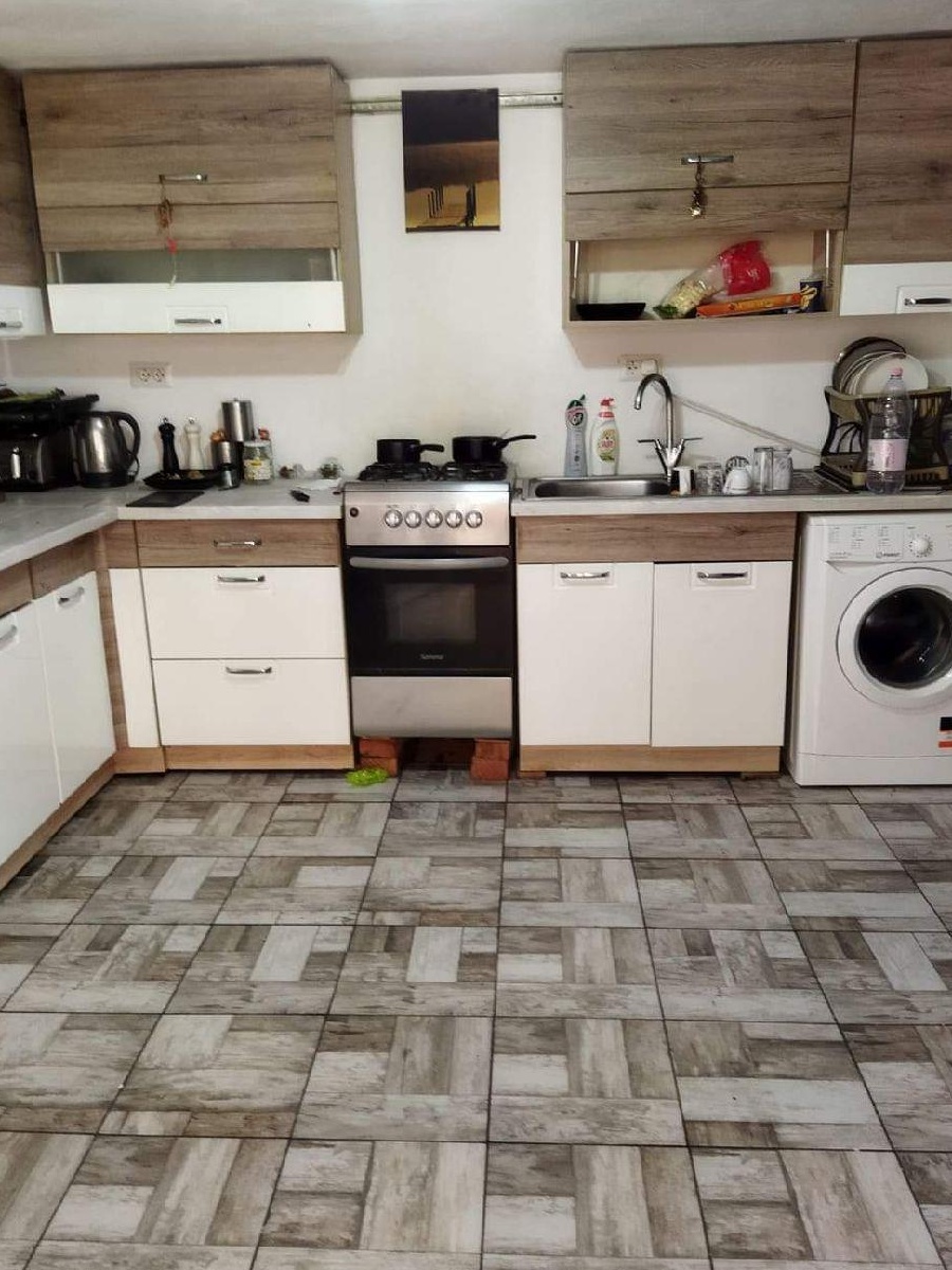casă in jud Dolj comuna Teslui