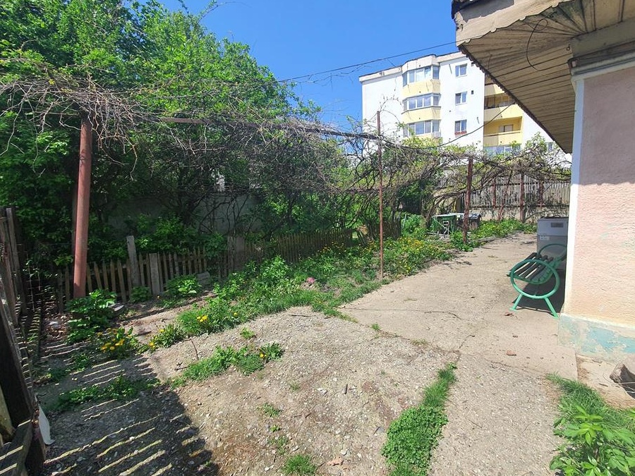 Casa in zona centrala Bacau