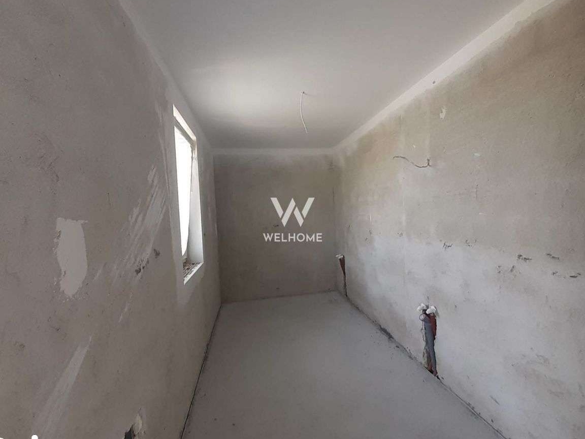 Casa individuala, 400 mp teren, cu carport langa padurea Dumbrava