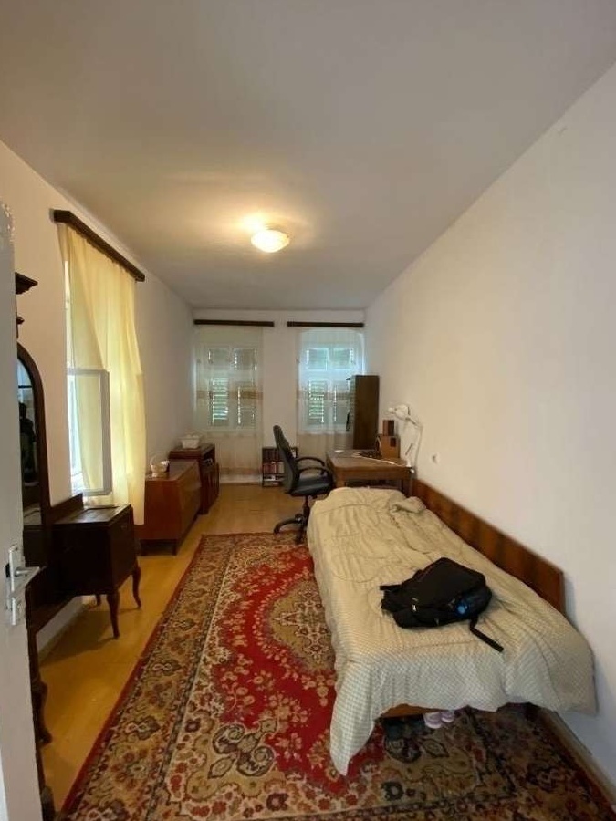 Casă individuala cu 4 camere Sura Mare teren 1350 mp