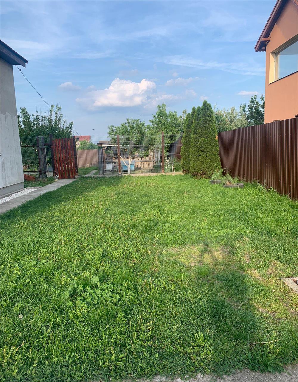 CASĂ INDIVIDUALĂ in Sacalaz, Parter+Mansarda, suprafața teren 790 mp, pret 190000 euro negociabil