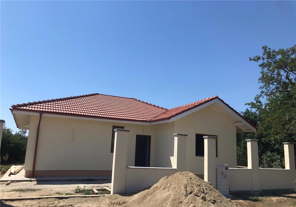 casa individuală nouă in parța, la 10 km de timișoara, teren 405 mp, pret 130000 euro