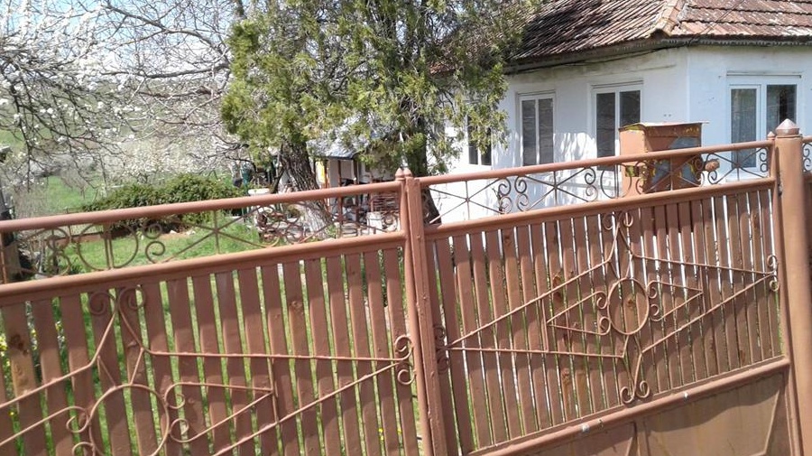 Casă la țară com Oporelu 23 km de Slatina