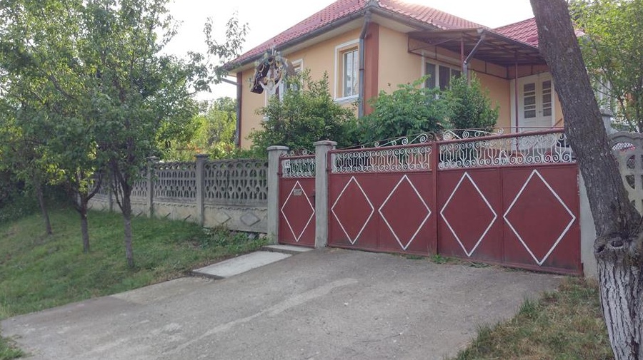 Casa locuibila cu teren de vanzare in Nima, jud. Cluj