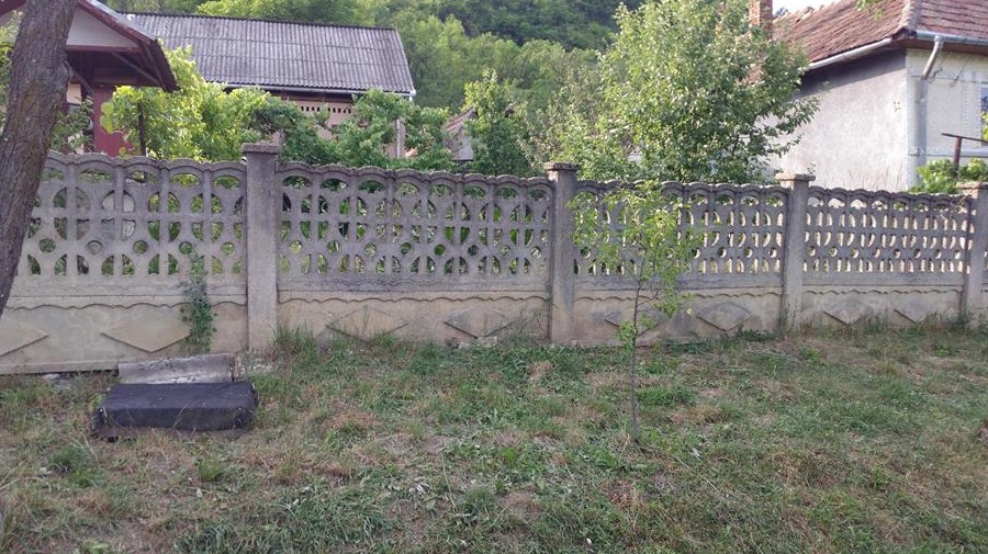Casa locuibila cu teren de vanzare in Nima, jud. Cluj