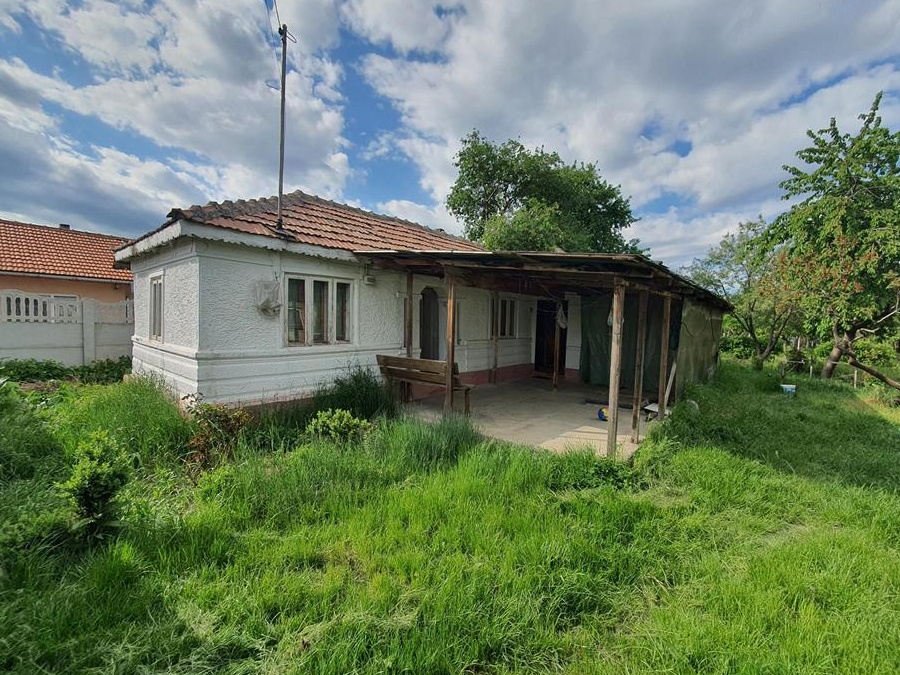 Casa Maracineni cu teren 1050m