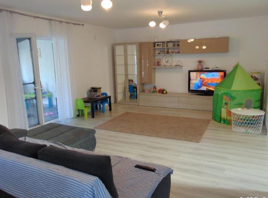 casa mobilata 4 camere