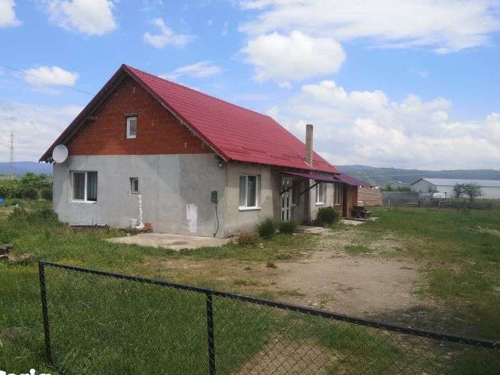 Casă nouă  de vânzare