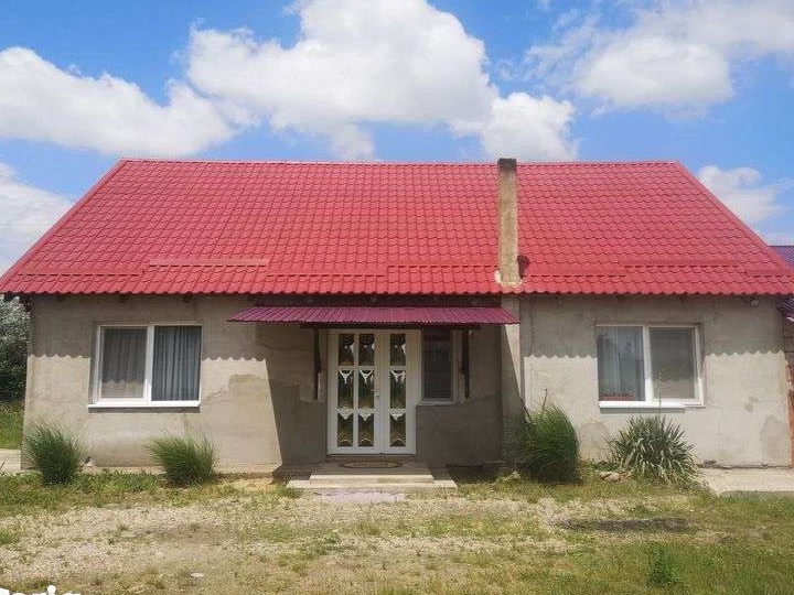 Casă nouă  de vânzare