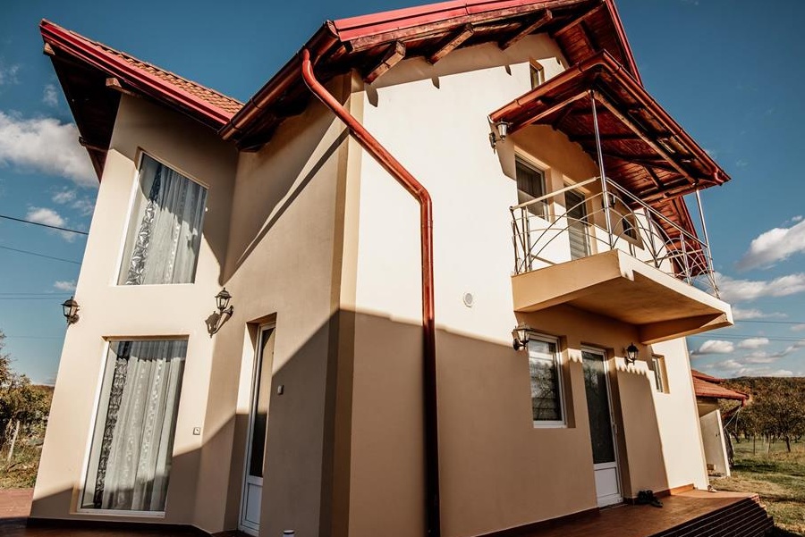 Casa noua, microferma de pasari si teren 3092mp de vanzare in apropiere de Bucuresti