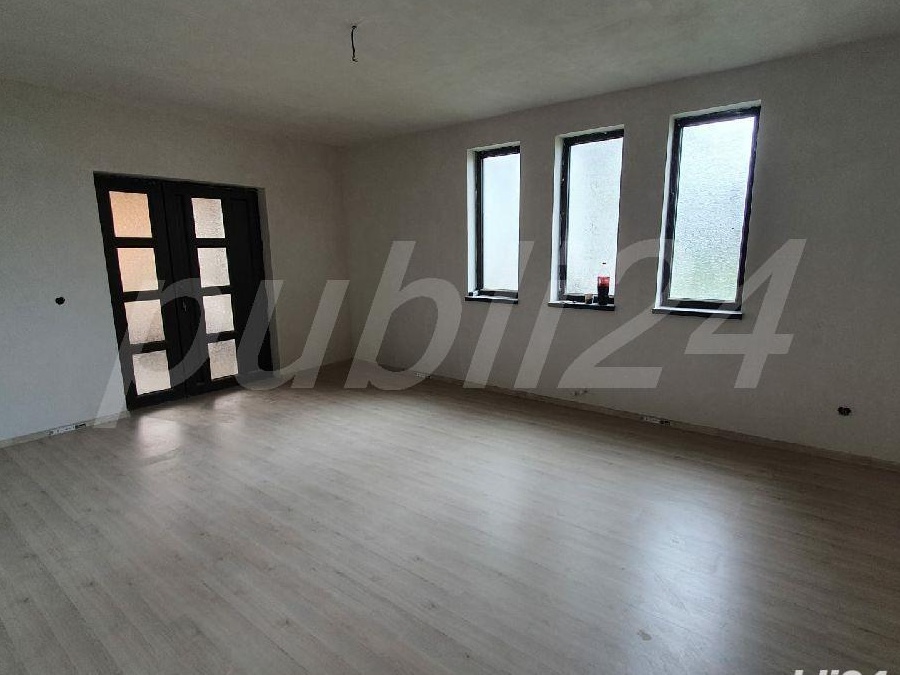 Casa Noua Targu Jiu se accepta credit