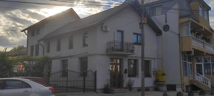 Casa P+1 zona centrala
