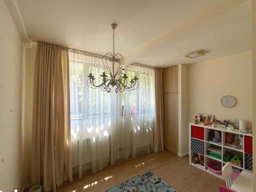Casa P+1+M de Inchiriat Crangasi Giulesti