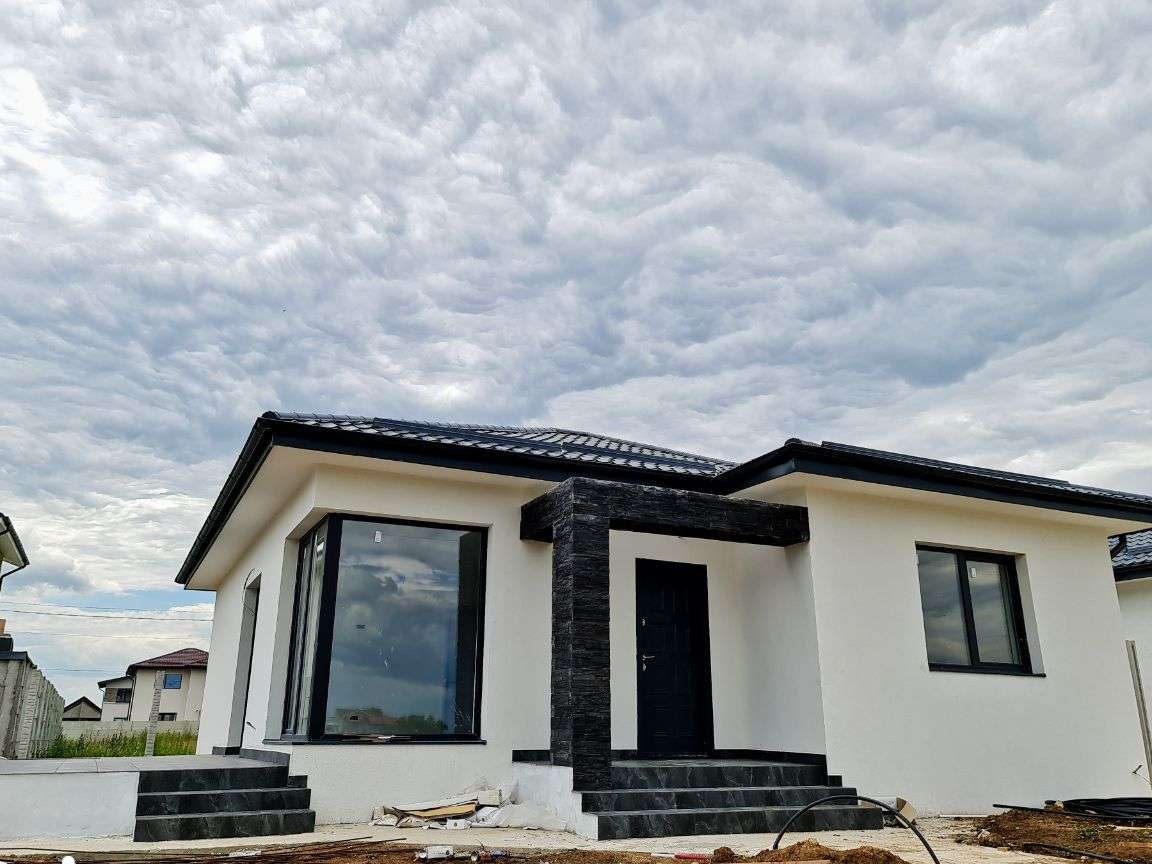 CASA Parter 3 Camere, 2 Bai | Asfalt, 400 m de Bulevard