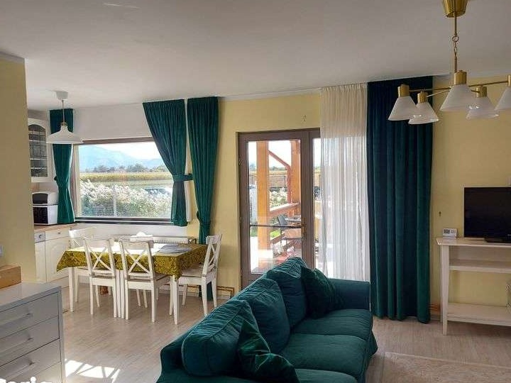Casă parter cu 4 camere, independentă energetic /4 rooms house offgrid