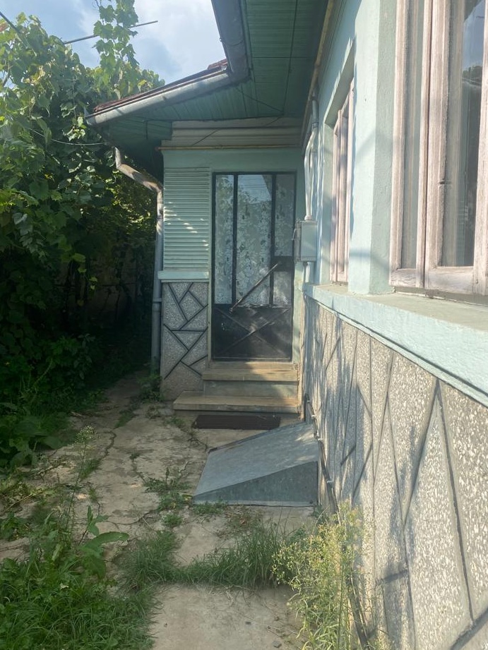 Casa pozitie centrala in Magureni, langa Campina.