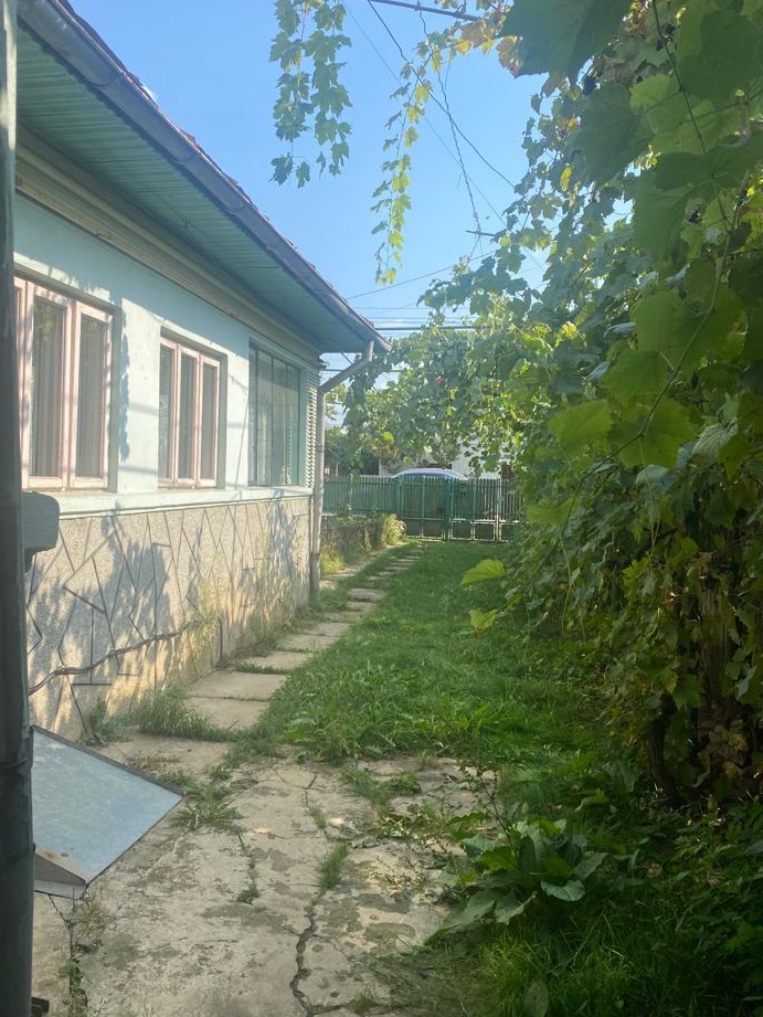 Casa pozitie centrala in Magureni, langa Campina.